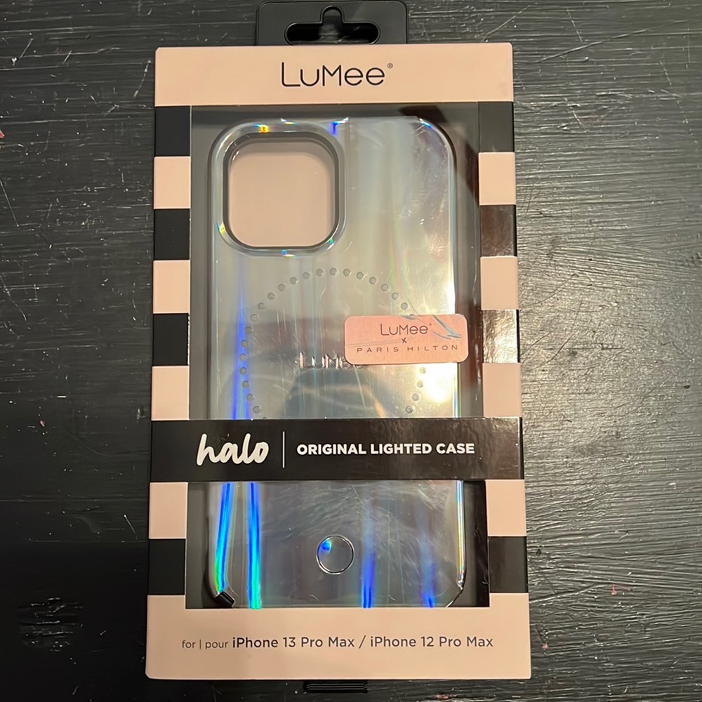 iPhone 13 Pro Max / iPhone 12 Pro Max halo lighted case.  Never opened!